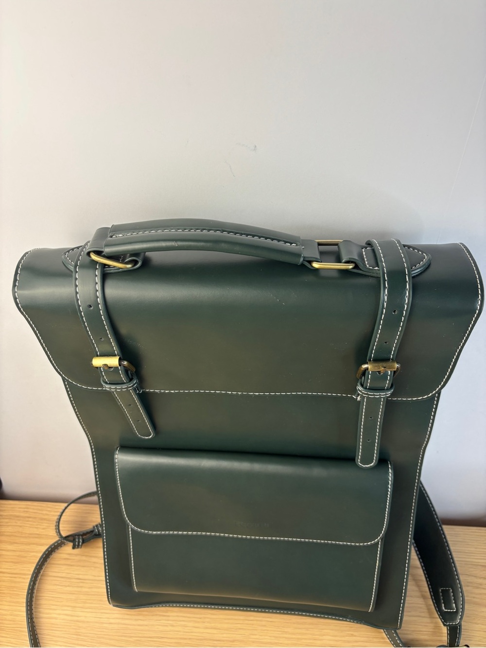 Camellia‎ Vintage-Style Green PU Leather Backpack from the brand Ecosusi UNISEX - Picture 3 of 13